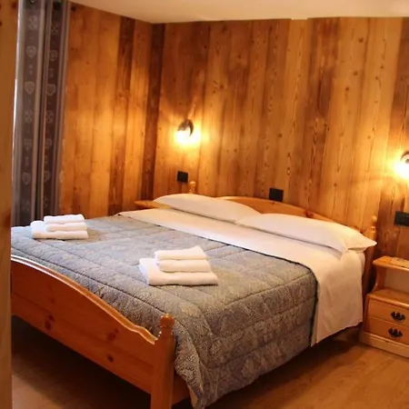 Apartament Casa Villair - Vieille Maison La Salle