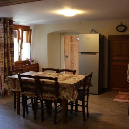 Casa Villair - Vieille Maison Apartment